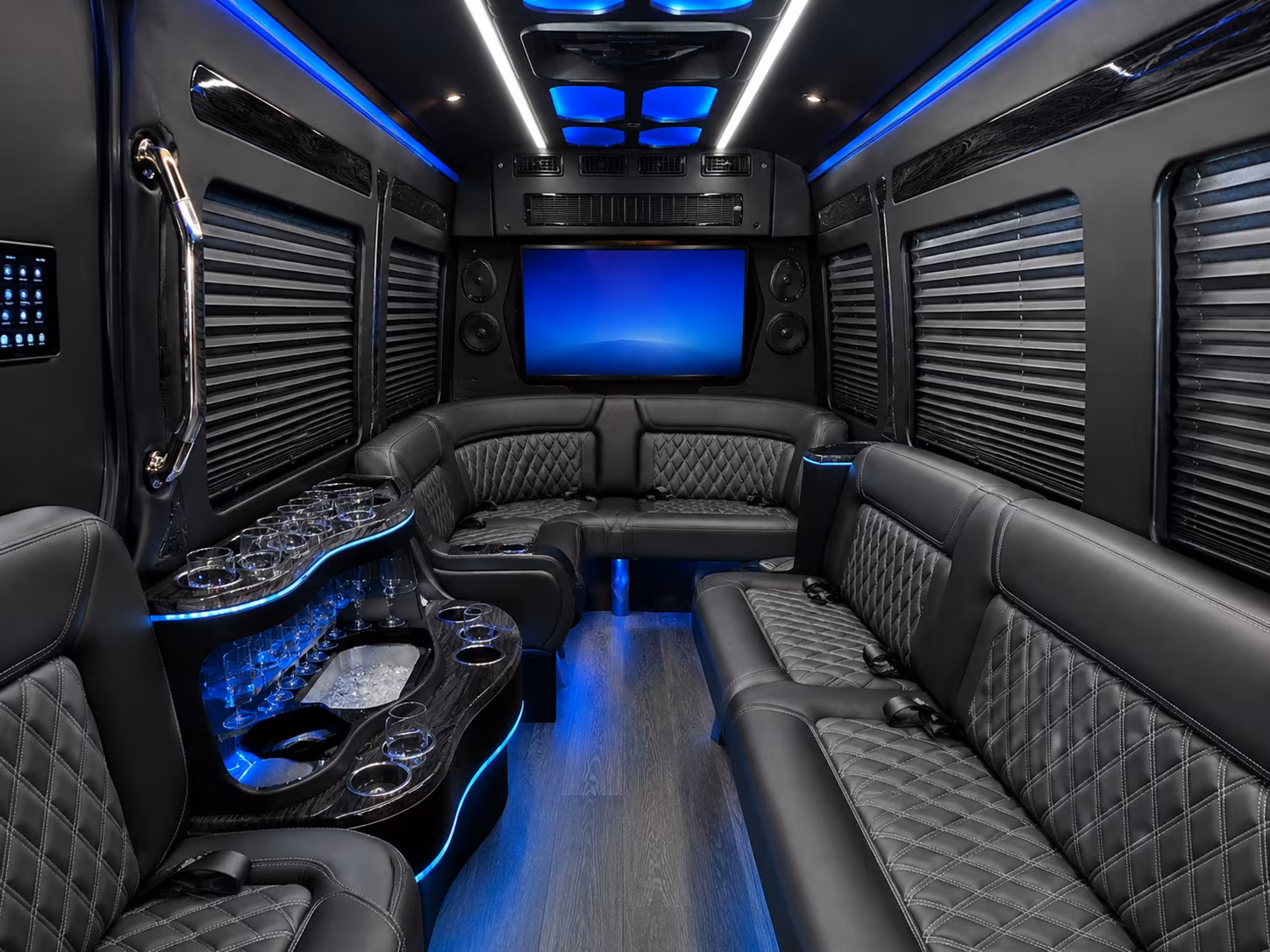 conference and training event shuttles at the georgia world congress center and perimeter venues