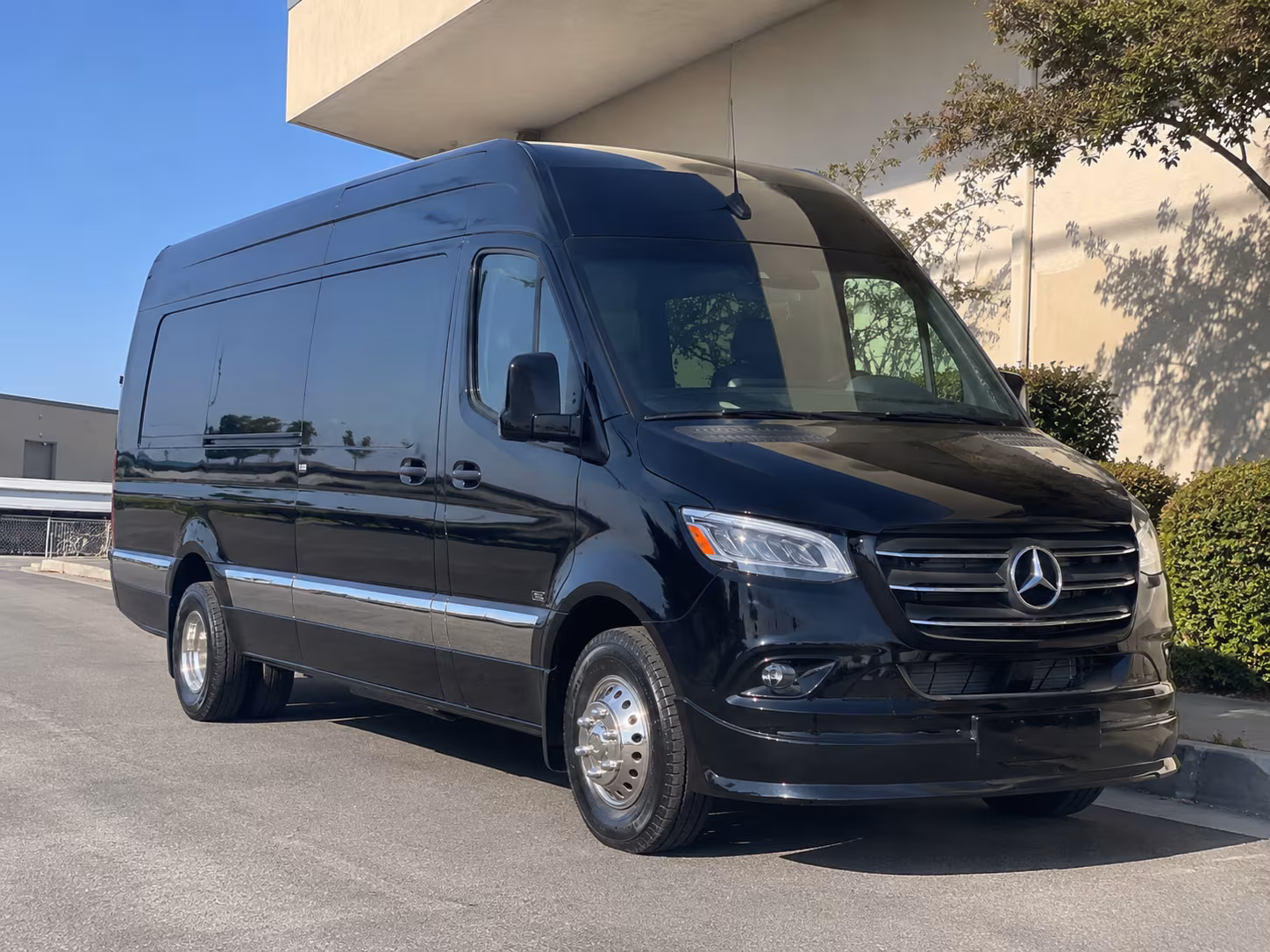 dunwoody school event transportation onboard seating
