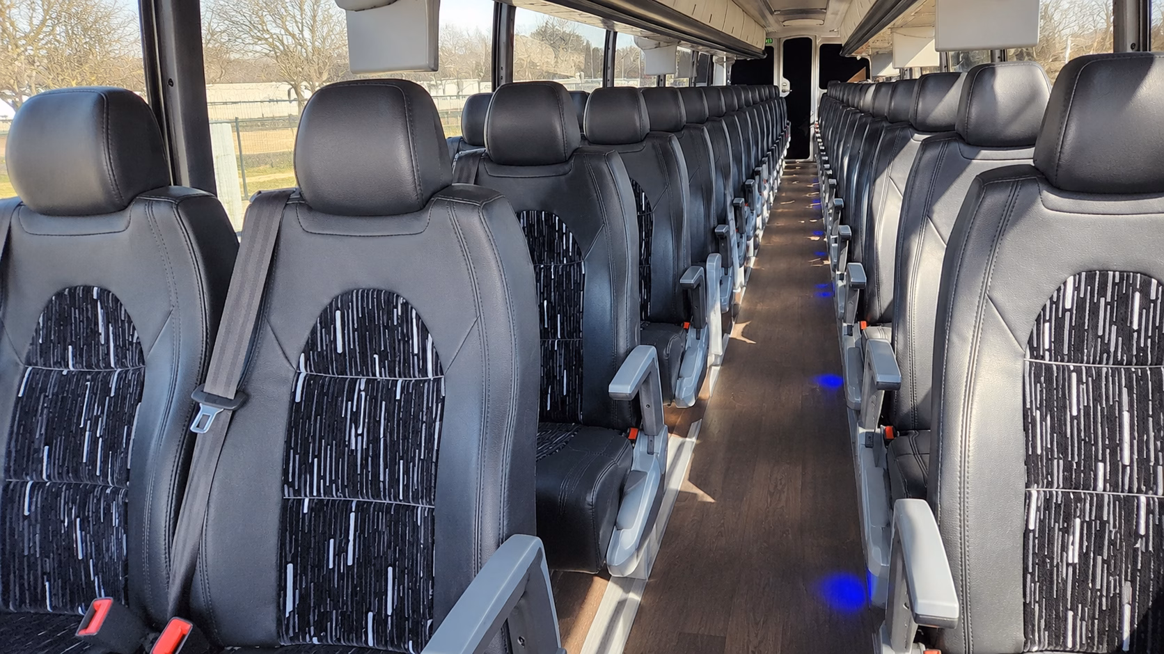 for quick and easy wedding bus pricing in dunwoody dunwoodycharterbuscompany com has you covered