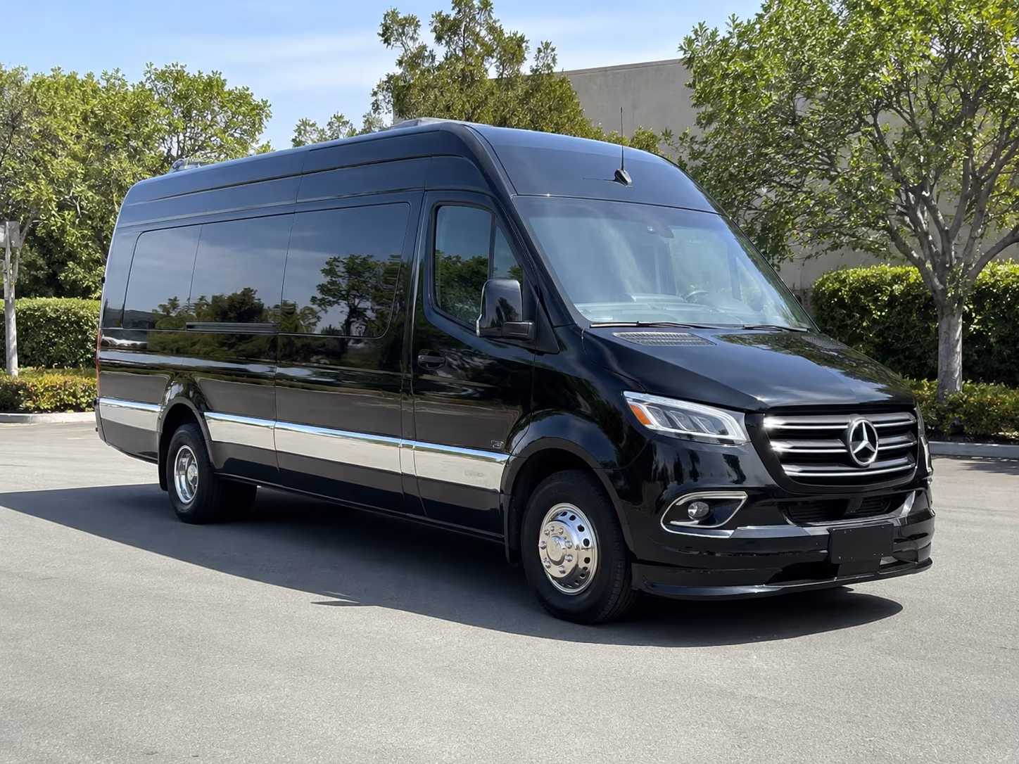 smyrna dunwoody charter buses